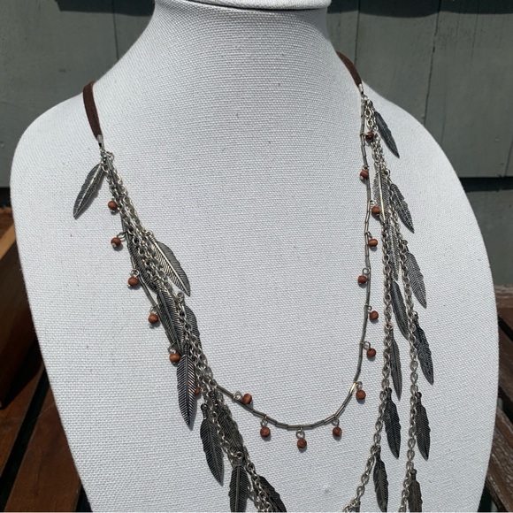 Western Bohemian Metallic Silver Feather Layered Necklace - Picture 2 of 4